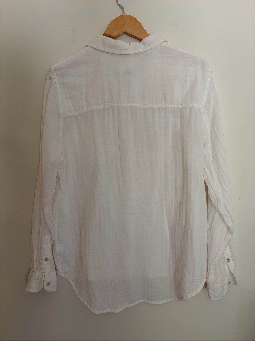 Universal Thread Button Down Shirt - Picture 2 of 4